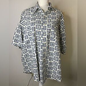 👕 Bugle Boy Men’s Short Sleeve Button Down Shirt. Ramie/Cotton Blend. 👕